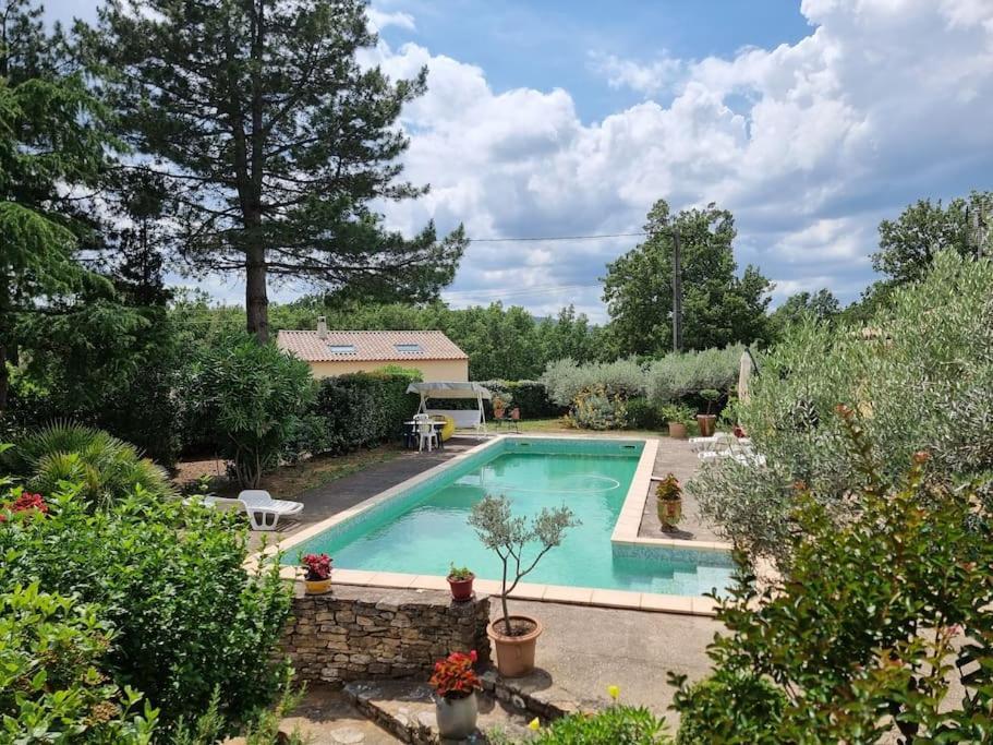 Gite Avec Piscine Au Coeur De La Vallee De La Ceze Saint-Laurent-de-Carnols Екстериор снимка